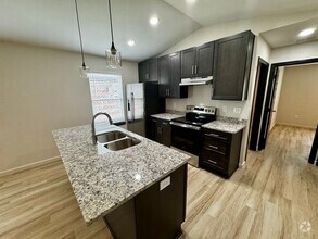Building Photo - 3530 Game Farm Rd