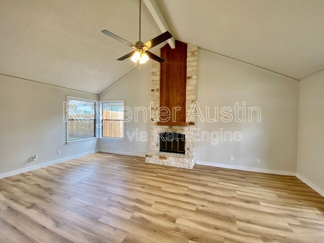 Foto del edificio - 410 Twin Oak Trail