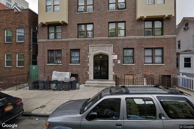 Primary Photo - 217 E 3rd St