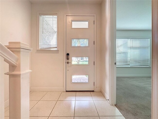 Building Photo - 10090 Sunnifa Aly