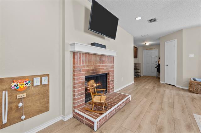 Foto del edificio - 1708 Sierra Meadow Ln