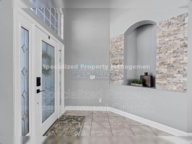 Building Photo - 707 Grandhaven Way