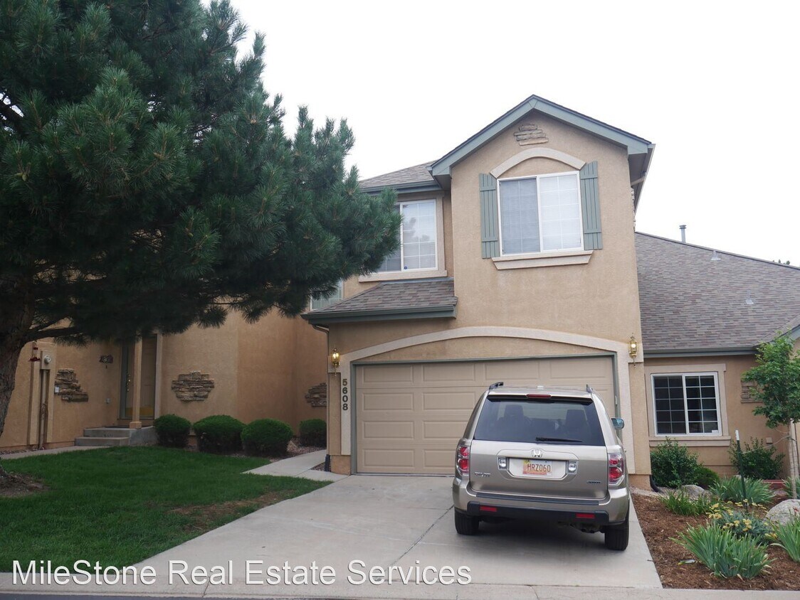 Primary Photo - 4 br, 3.5 bath House - 5608 Sonnet Hts