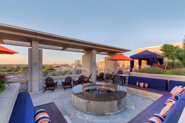 Ashton South End Apartments Charlotte Nc Apartments Com