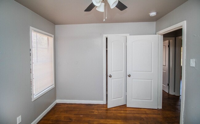 Building Photo - 2514 40th St