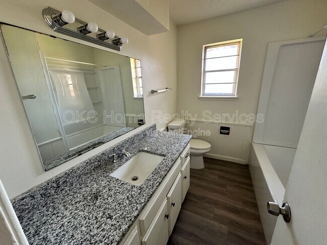 Foto del edificio - 421 NW 89th St