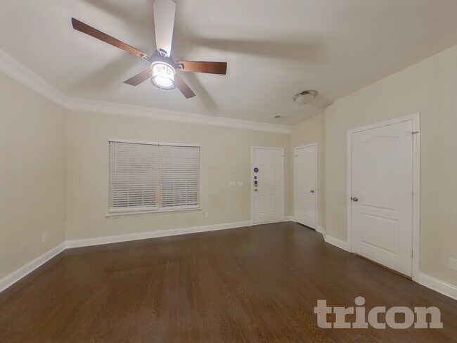 Building Photo - 102 Ellis Mill St