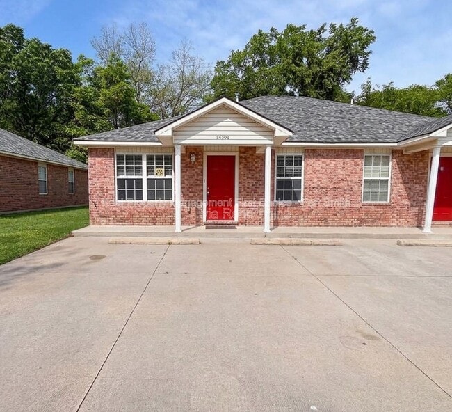 Building Photo - 1439 Brazil Ave