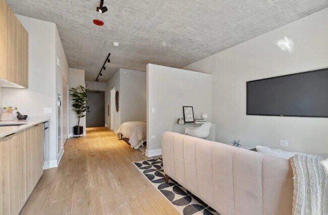 Foto del edificio - 1042 W Van Buren St