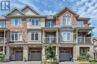 Building Photo - 5010 DeSantis Dr