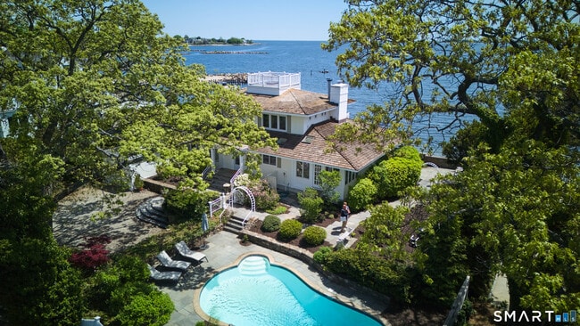 Foto del edificio - 34 Shorehaven Rd