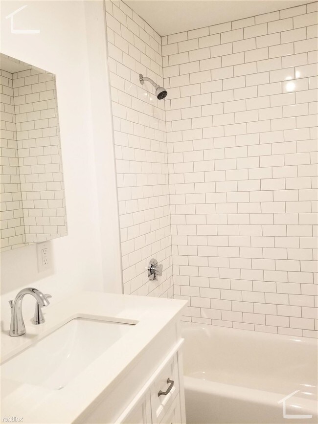 Foto del edificio - 1 br, 1 bath Condo - 8 Gardner St Apt 12D