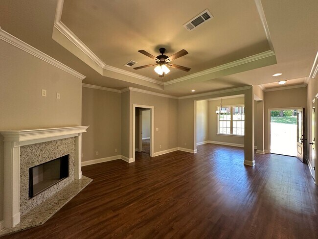 Building Photo - Located in the Redland Elementary and Midd...