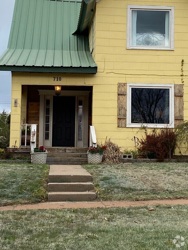 Apartments For Rent in Thomas, OK with Washer & Dryer 1 Rentals