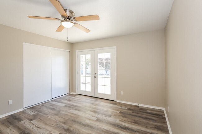 Building Photo - 5522 Indigo Hills Street
