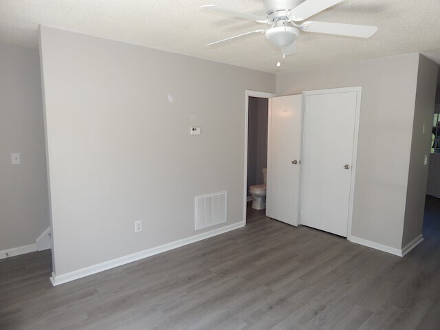 Foto del edificio - 515 N Walnut St