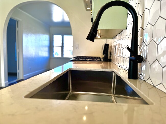 Premium sink and faucet - 2710 NW 57th St