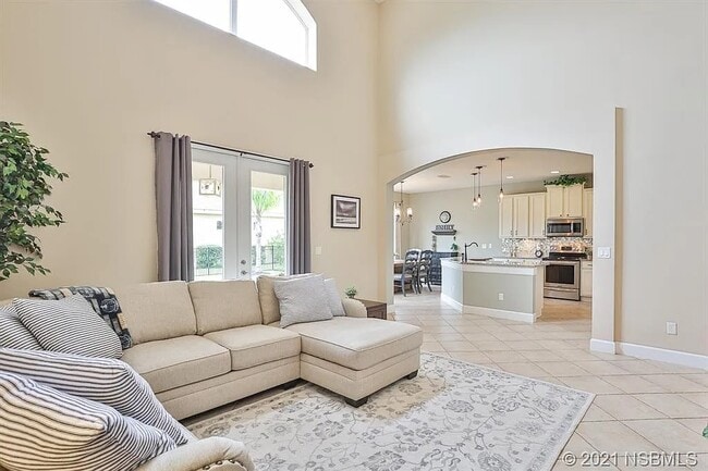 Building Photo - 453 Venetian Villa Dr