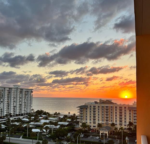 Foto del edificio - 1200 Hibiscus Ave
