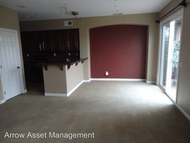 Building Photo - 1231 Highbluff Ave