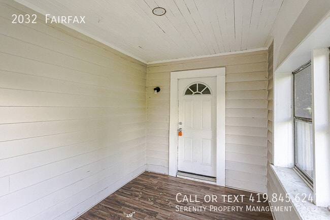 Building Photo - 2032  Fairfax-