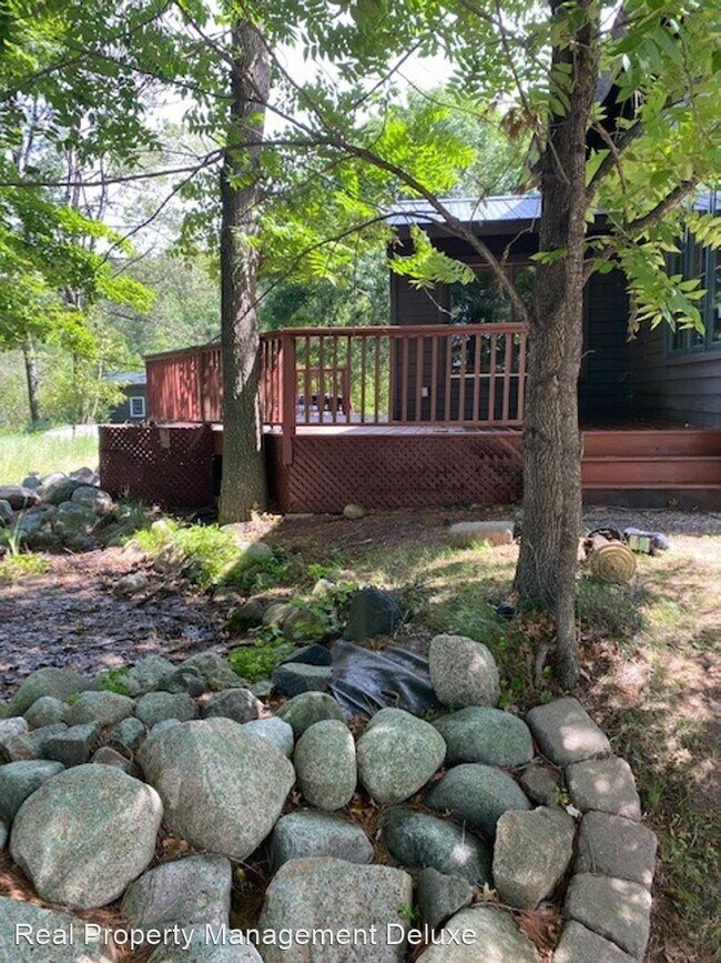 Building Photo - 3 br, 3 bath House - 36837 Bonnie Lakes Rd