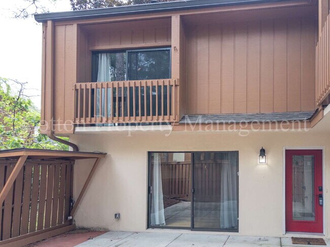 Foto del edificio - 2BR/2.5BA - In Birch Creek Community Townhome - $1,750/month - Pet Friendly*