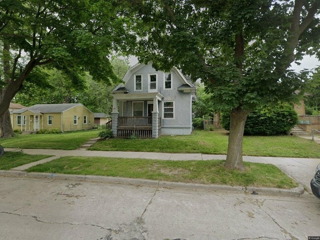 Building Photo - 5651 S 37th St.