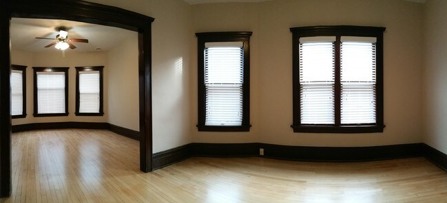 En Ross, la elegancia se encuentra con la comunidad, creando un equilibrio perfecto. - 1939 N Bartlett Ave