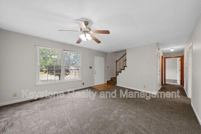 Foto del edificio - 3445 Arvin Dr