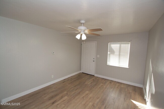 Building Photo - 1607 H St