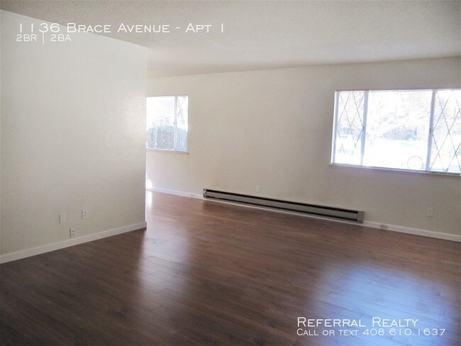 Building Photo - 1136 Brace Ave