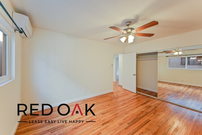 Foto del edificio - Welcoming, Spacious Two Bedroom with Stunn...