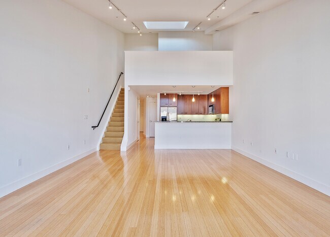 Building Photo - 3375 17th St