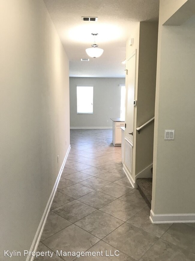 Building Photo - 4 br, 2.5 bath House - 10118 Storey Grove Way