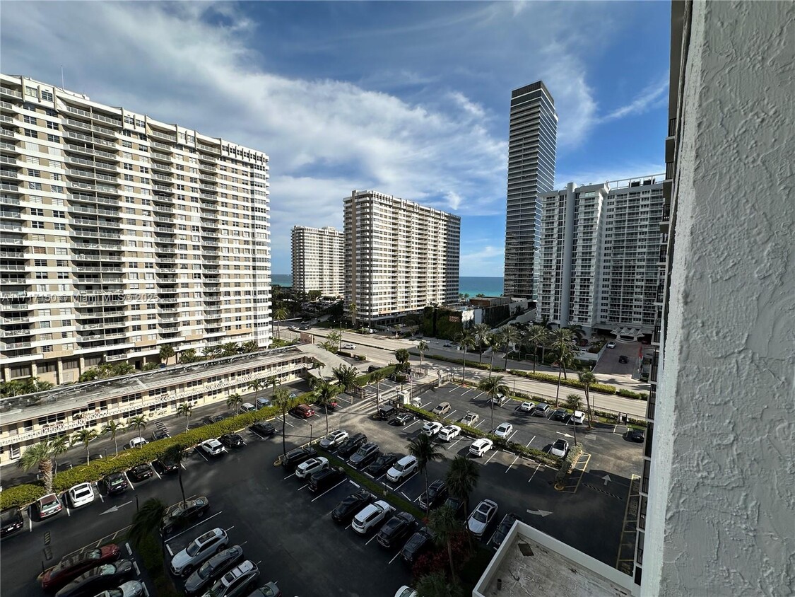 Primary Photo - 2049 S Ocean Dr