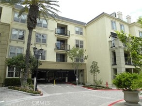 Building Photo - 3412 Watermarke Pl