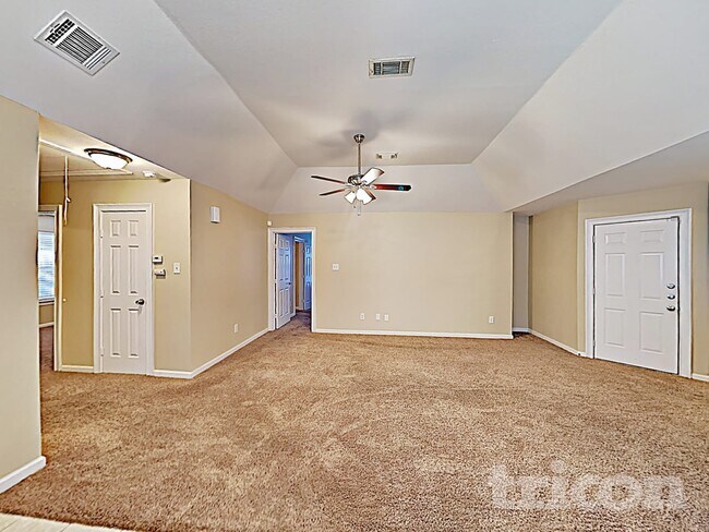 Building Photo - 12926 Abalone Way