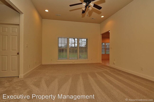 Foto del edificio - 2795 Lynwood Hills Dr