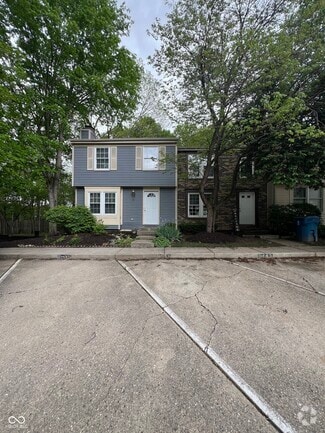 Building Photo - 9445 Timber View Dr
