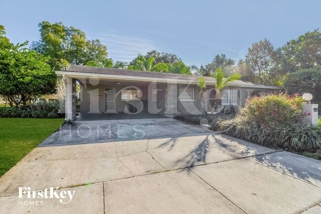 Building Photo - 909 Fort Ln Dr