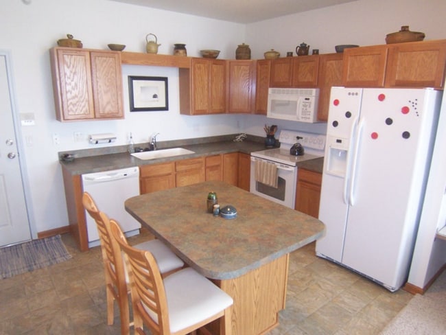 Foto del edificio - 4510 Twain Cir