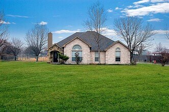 Building Photo - 10686 Rosebud Ct