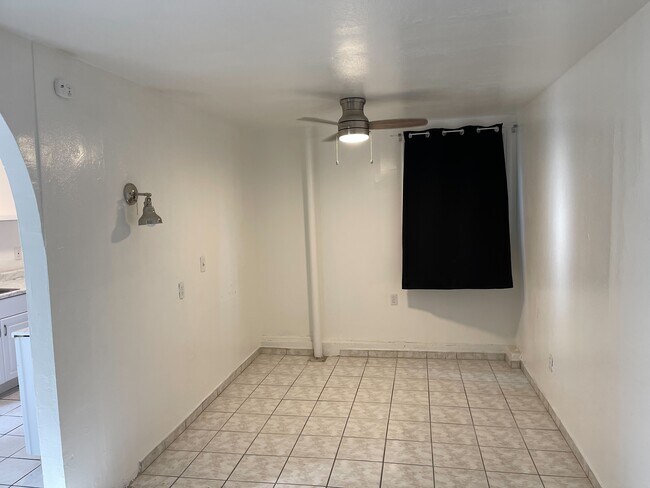 11242 S Mariposa Ave, Los Angeles, CA 90044 - House Rental in Los ...