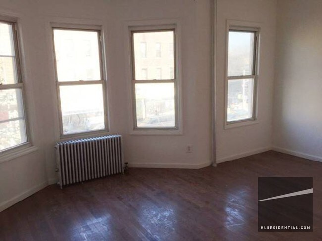 Building Photo - 214 Cortelyou Rd