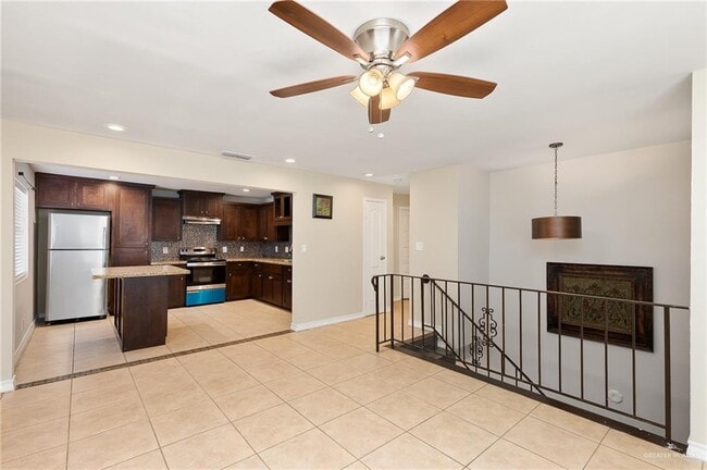 Foto del edificio - 15 S 27th St