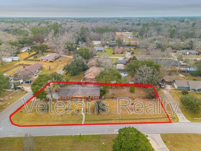 Photo - 16170 Carolyn St House