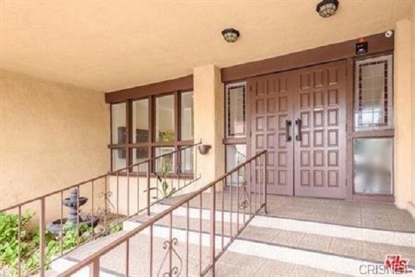 Foto del edificio - 5412 Lindley Ave