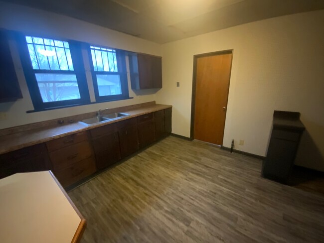 Building Photo - 110 Tennessee Ave