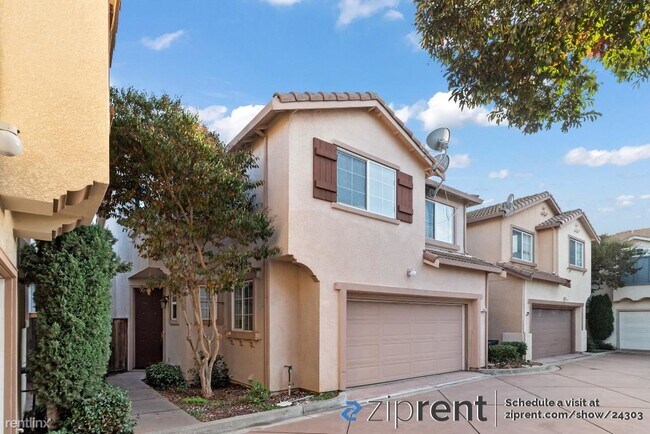Foto del edificio - 4 br, 2.5 bath House - 2168 Esperanca Aven...